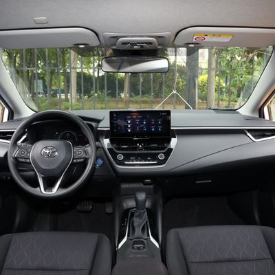 70Kw Potenza totale del motore Auto elettrica personalizzata 2023 Toyota Corolla 1.8L Doppio motore Versione pioniera Energia Compatta Hybrid Car