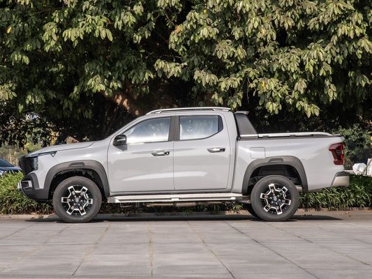 Pickup Style 2024 Changan Hunter Warrior/Knight Dual Motor 4WD Standard/Extra Long Box SUV ibrido