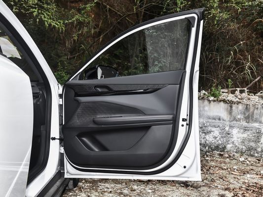 Changan Uni-V 1.5t 5 posti Sedan Uni V Automobile a benzina 1430mm 4720mm x 1838mm x 1430mm 1838mm