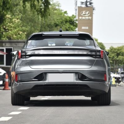 2023 Zeekr 001 EV Car con 5 posti 546 km chilometraggio e servizio post-vendita online / locale