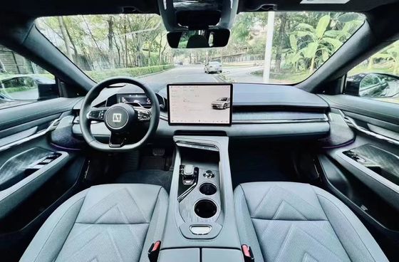 Zeekr 001 2023 We 86kwh Auto elettrica dotata di doppio braccio a forcella sospensione indipendente