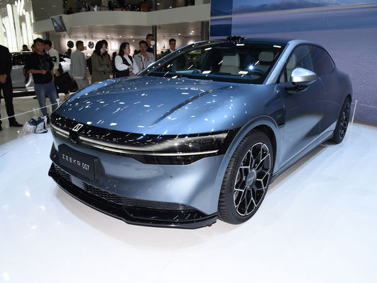 2024 Geely Zeekr 007 Veicoli elettrici con motore elettrico puro P0000155