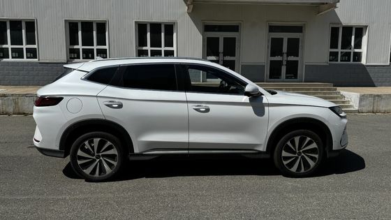 2023 Byd E2 EV Car Luxury Edition Pure Electric Car con colore bianco e sterzo sinistro