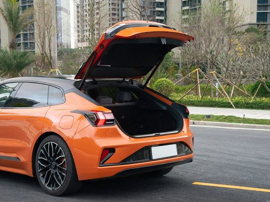 Zeekr 001 100kwh 656km Veicolo elettrico con una velocità massima ufficiale di 200 Km/h