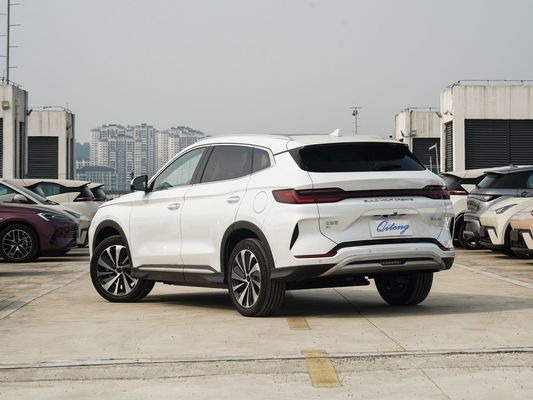 Byd Song Plus EV605 Glory Versione SUV Bianco Auto per richiesta personalizzata e stile del corpo