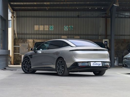 ZEEKR 007 versione a quattro ruote motrici 75kwh EV Electric Car per viaggi ecologici