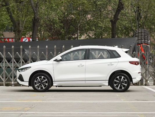 405 km Edizione Deluxe EV Veicolo elettrico dalla guida FWD e quantità di ricarica rapida % 30-80