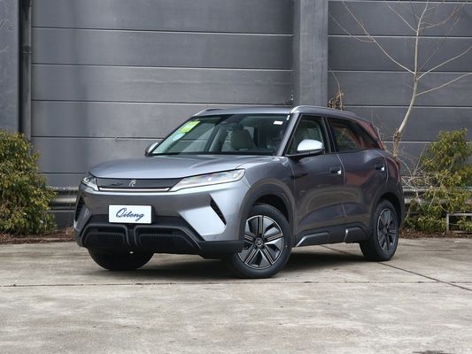 2024 401km Transcendence SUV colore esterno bianco BYD Yuan UP con tecnologia avanzata