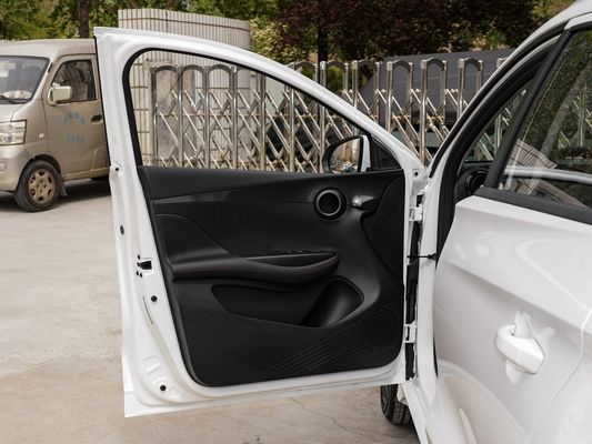 Spedizione rapida 2023 E2 Luxury Car Servizio professionale Corpo stile SUV SUV Sedile 5
