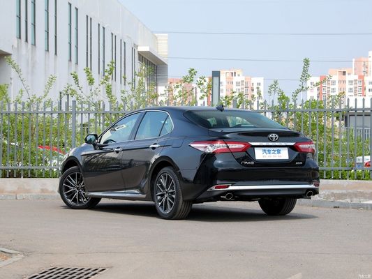 2023 Toyota Camry Auto a benzina 2.5g con 5 posti e velocità massima fino a 210 Km/h