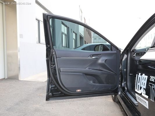 Auto a benzina a 5 posti Toyota Camry 2023 2.5q con sistema di frenata Epb a prezzi accessibili