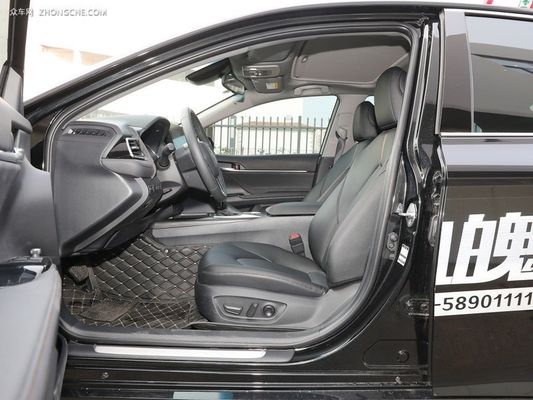 Auto a benzina a 5 posti Toyota Camry 2023 2.5q con sistema di frenata Epb a prezzi accessibili