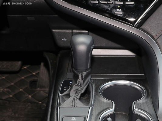 Auto a benzina a 5 posti Toyota Camry 2023 2.5q con sistema di frenata Epb a prezzi accessibili