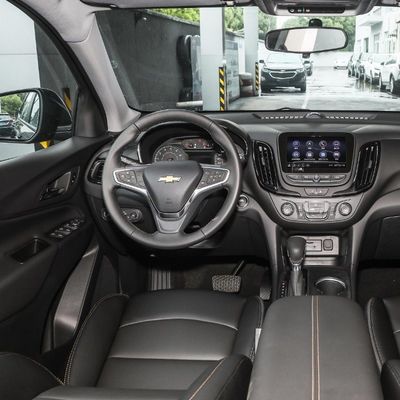 2023 Chevrolet Equinox Yujie Versione Auto a benzina con sistema di frenata a disco ventilato