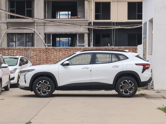 Chevrolet Menlo Plus 2023 Xingxiang Edition EV con carrozzeria chiusa e 48V di tensione