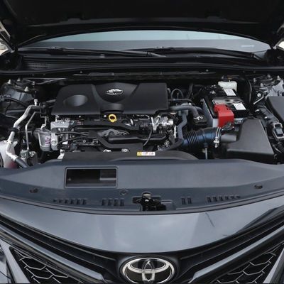 Toyota Camry 2023 2.5q Versione Flagship Servizio post-vendita Online/Local Finitura nera