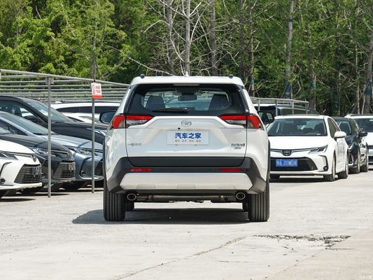 Richiesta personalizzata 2023 Toyota RAV4 SUV 2.0L CVT 4WD Adventure Plus con 5 posti