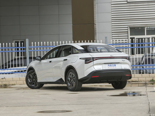 160 km/h velocità massima 2023 Toyota Bz3 Electric Car con 517 km di autonomia e Elite PRO Package