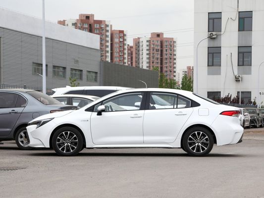 Disposizione 1600-2500cc Toyota Levin Smart Electric Hybrid 1.8L Deluxe Electric Car