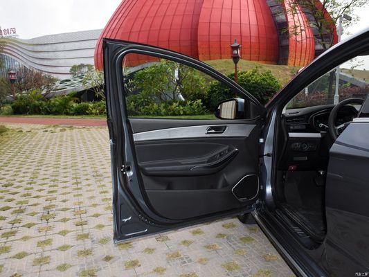 Chery Arrizo5 Plus Automobile a benzina con scontato di carburante Sistema di frenata a benzina Epb