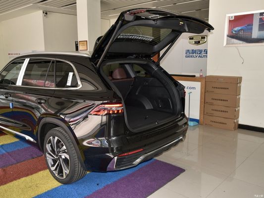 SUV Geely Monjaro Xingyue L 2.0td Auto 4WD Versione di punta Auto a benzina con guida a quattro ruote