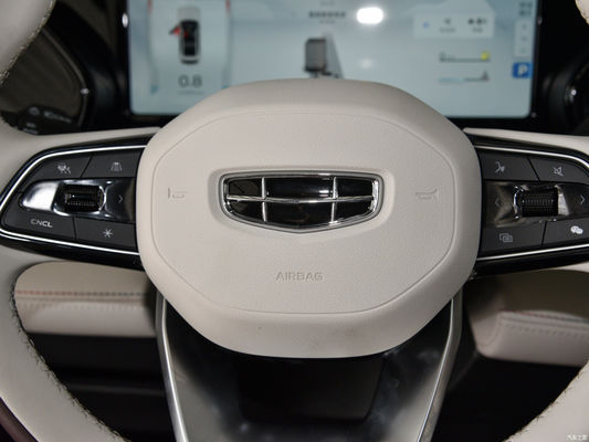 SUV Geely Monjaro Xingyue L 2.0td Auto 4WD Versione di punta Auto a benzina con guida a quattro ruote