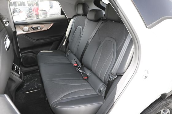 Chery SUV Omoda 2022 1.5t CVT Boundless Edition con struttura SUV a cambio manuale