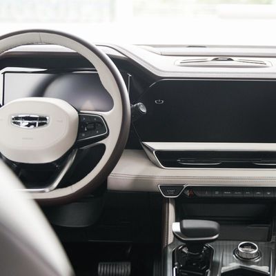 Disposizione 1600-2500cc Geely Xingyuel 2.0td High Power Automatic Fwd Flagship SUV