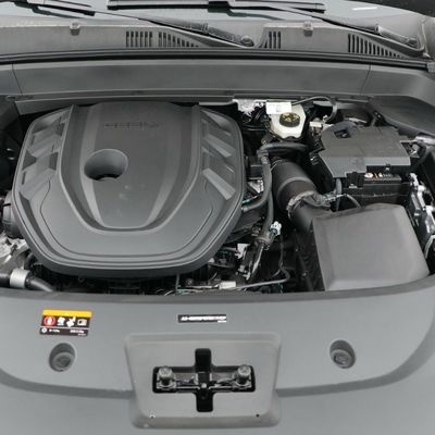 Disposizione 1600-2500cc Geely Xingyuel 2.0td High Power Automatic Fwd Flagship SUV