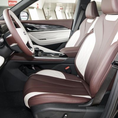 Disposizione 1600-2500cc Geely Xingyuel 2.0td High Power Automatic Fwd Flagship SUV