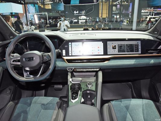 SUV a quattro ruote motrici a benzina 2.0td Power con personalizzazione e richiesta personalizzata