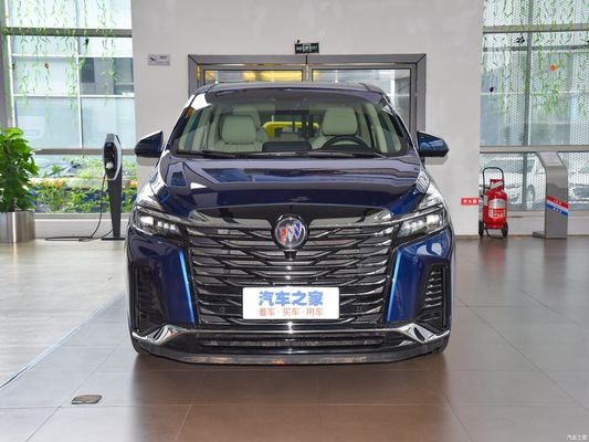 MPV Buick Gl8 2023 Auto a benzina Business Class sulla Land Dignity Version Welfare Edition