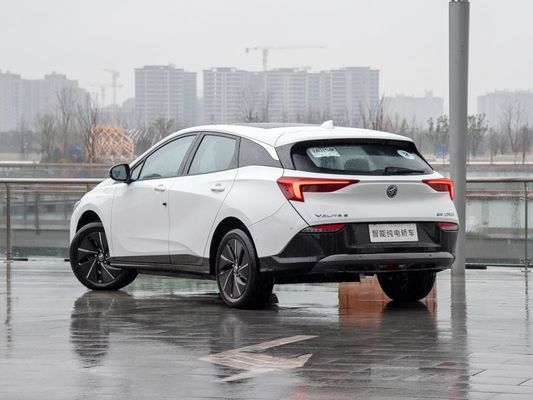 Buick Velite 6 2022 Internet Smart PLUS Versione Auto elettrica con 170 Km/h velocità massima