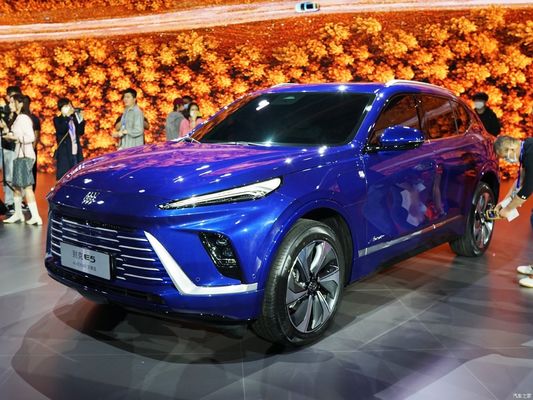 Tecnologia dei veicoli elettrici Buick E5 Avenir 4WD con 603 km di autonomia Cltc Pure Electric