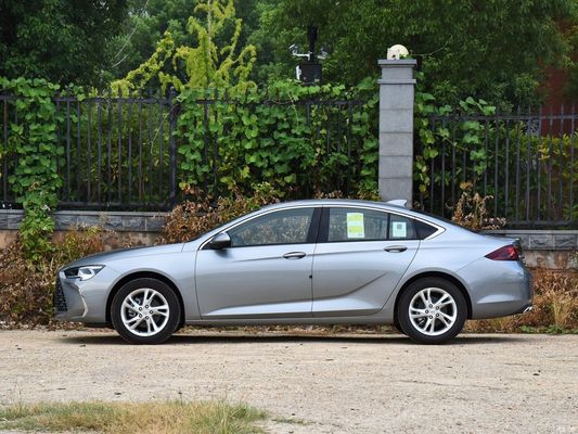 2024 Buick Regal 25t Edition Sedan 1.5L 169 cavalli L4 con velocità massima di 205km/h
