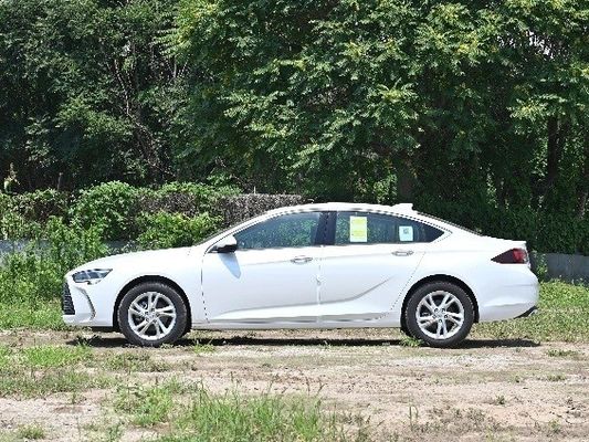 Buick Newragel 25t 2024 Car e Benzina Carburante con cilindrata 1000-1600cc