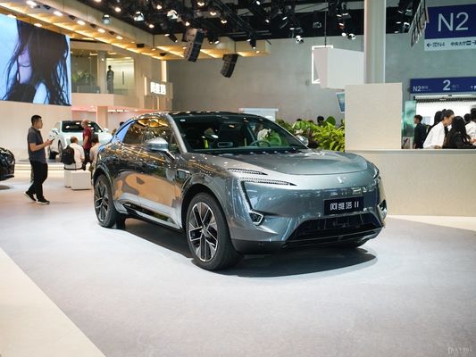 SUV a motore singolo a lungo raggio a 5 posti Struttura 4880*1970*1601 EV Avatr 11 2023