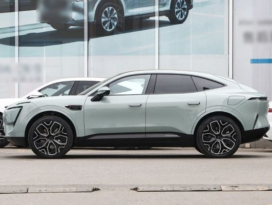 2022 Avatr 11 Long-Life Dual Motor Car Curb Peso 2280kg Endurance 555km Quattro posti