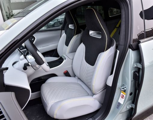 2022 Avatr 11 Long-Life Dual Motor Car Curb Peso 2280kg Endurance 555km Quattro posti
