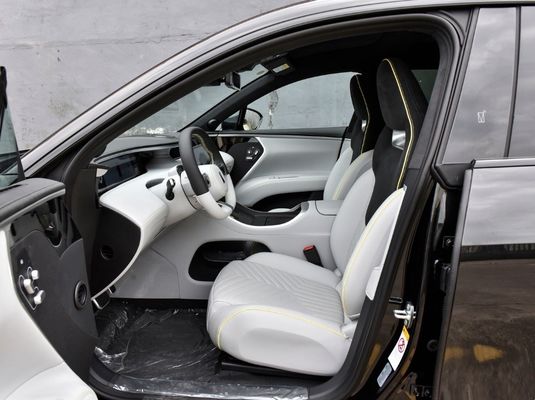 2023 Hongmeng 90 gradi 4WD auto elettrica a doppio motore a quattro ruote motrici 5 posti