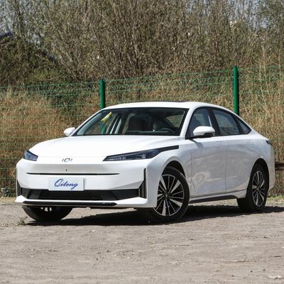 Qiyuan A06 Hotsales Hybrid Cars con certificazione Mgnt e sistema di frenatura idraulica