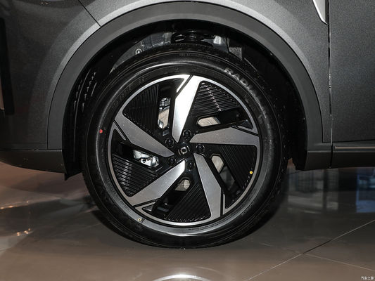 Changan Qiyuan Q05 2023 60 PRO SUV con 5 sedili e sistema di frenata idraulica