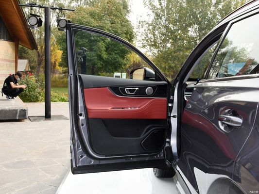 Chery Tiggo 7 Plus 1.5t CVT Versione di lusso con volante sinistro con design all'avanguardia