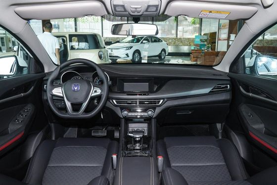 Changan Eado Car EV460 Veicolo elettrico EV con batteria LiFePO4 e 4 sedili
