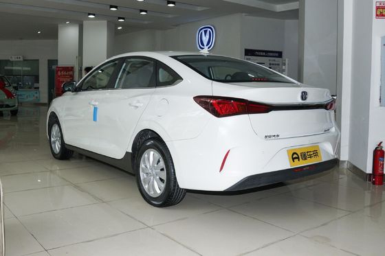 2022 EV460 Intelligent Radiance Ride-Hailing Edition facelift EV di Changan Eado Energy