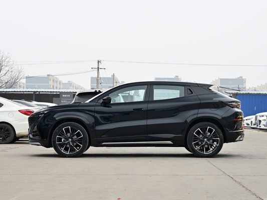 Changan Uni-T Benzina 2023 1.5t Nobile Tipo Volante sinistro Auto accreditata ISO10012
