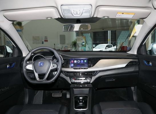 Sedana a sterzo sinistro Changan Eado Veicolo elettrico EV460 Sedana per prestazioni