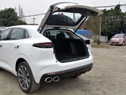 Changan Uni-K 2.0t 2WD Yueshang SUV Auto a benzina con velocità massima di 200km/h