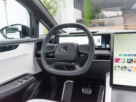 Long Endurance SUV EV 6 posti 2022 Hiphi X Zhiyuan con 220 kW di potenza e 630 km di autonomia