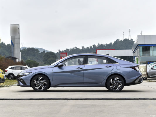 2023 Hyundai Elantra 1.5L CVT GlX Elite Edition Auto a benzina Bianco Colore esterno